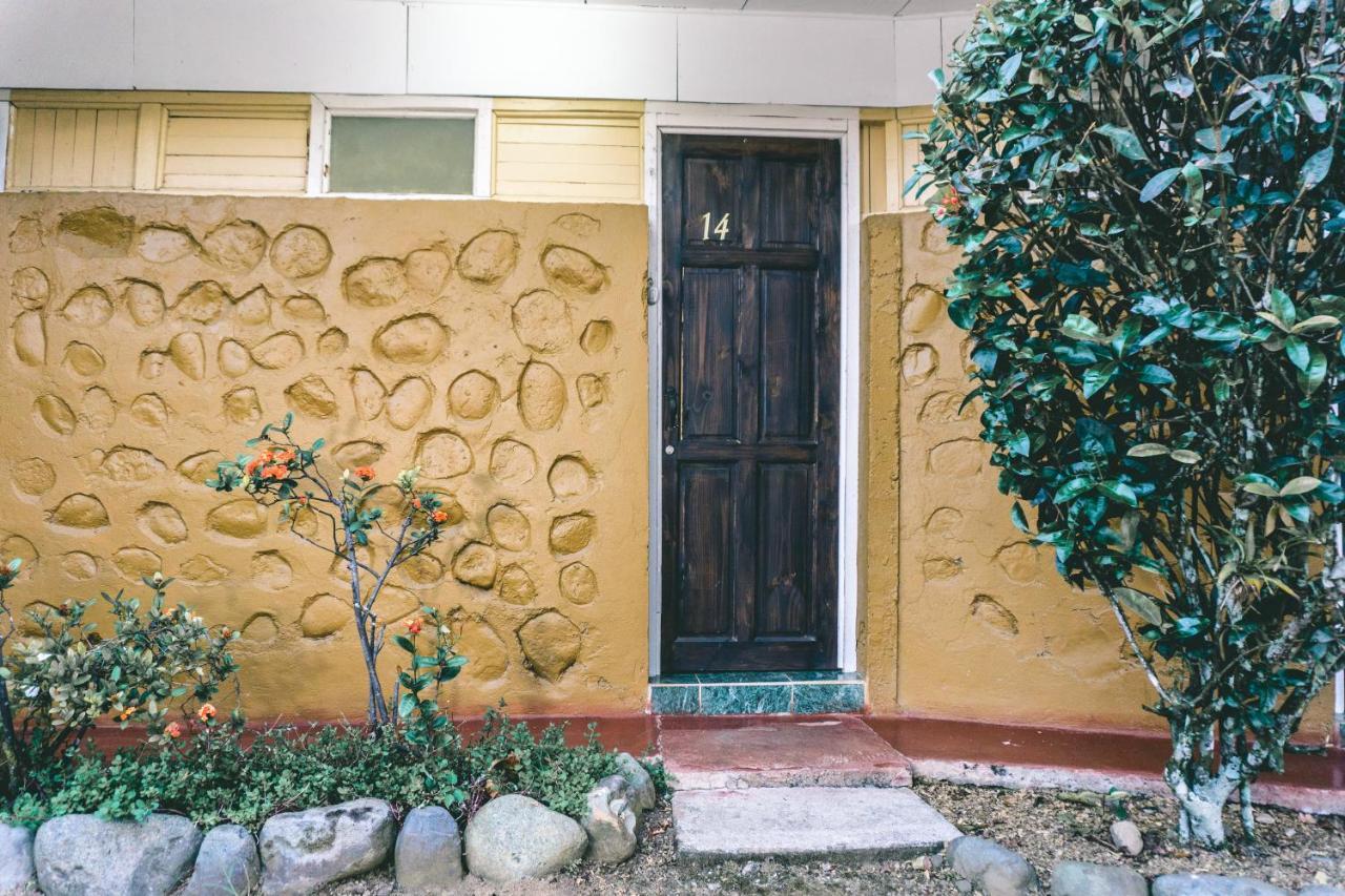 Cabinas El Prado San Isidro De El General Exteriér fotografie